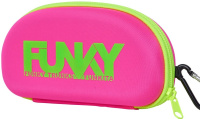 Funky Sweetie Tweet Case Closed Goggle Case